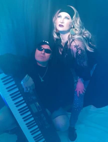 YX-MYLLY PLAYS HAUSMYLLY, Cover Duo