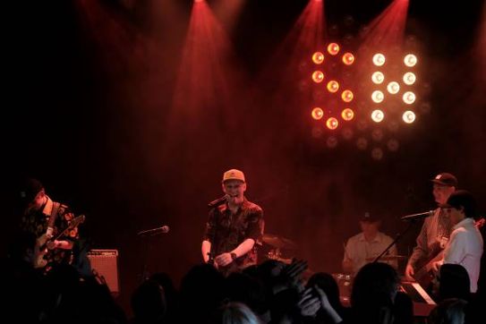 Nuori pop-, rock-, soul- ja funkyhtye Tampereelta